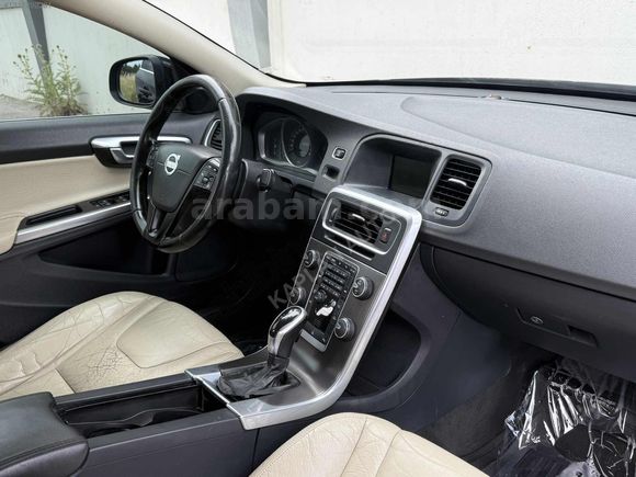 2013 MODEL YENİ KASA DEĞİŞENSİZ VOLVO S60