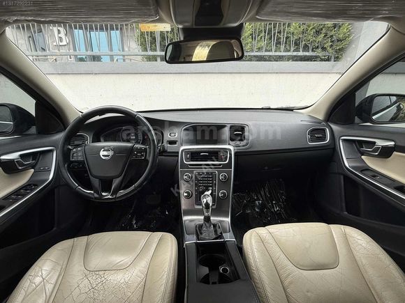 2013 MODEL YENİ KASA DEĞİŞENSİZ VOLVO S60