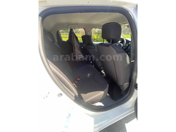Sahibinden Renault Clio 1.5 dCi Joy 2017 Model  100.000 km Beyaz
