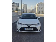 Sahibinden Toyota Corolla 1.8 Hybrid Dream 2022 Model  158.000 km  içi bej