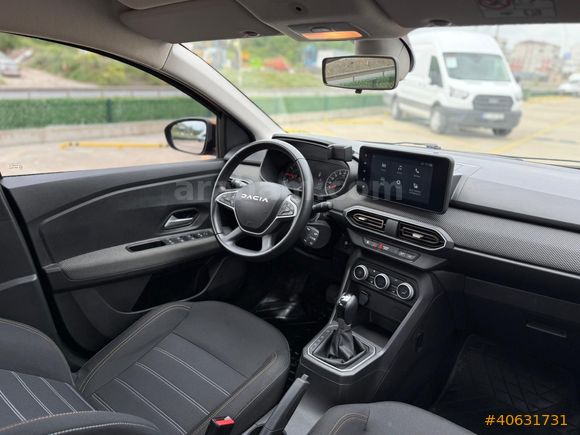 OSCAR'dan 2023 MODEL DACIA SANDERO STEPWAY 1.0 TCE EXPRERSSİON