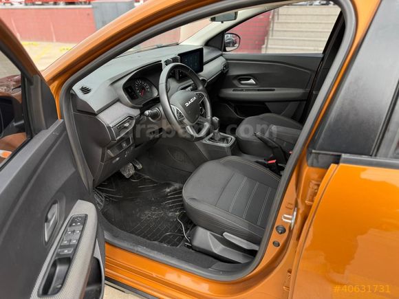 OSCAR'dan 2023 MODEL DACIA SANDERO STEPWAY 1.0 TCE EXPRERSSİON