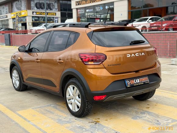 OSCAR'dan 2023 MODEL DACIA SANDERO STEPWAY 1.0 TCE EXPRERSSİON