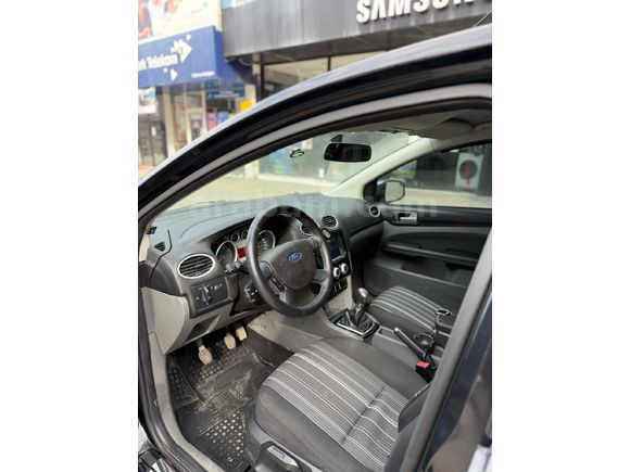Sahibinden Ford Focus 1.6 Comfort 2011 Model
