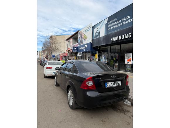 Sahibinden Ford Focus 1.6 Comfort 2011 Model