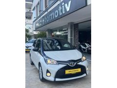 FULL PAKET TAM OTOMATİK TOYOTA YARİS DÜŞÜK KM EMSALSİZ TEMİZ
