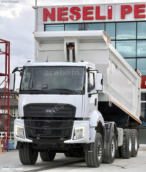 Galeriden Ford Trucks 4445 XD 2025 Model İstanbul 71.000 km Beyaz