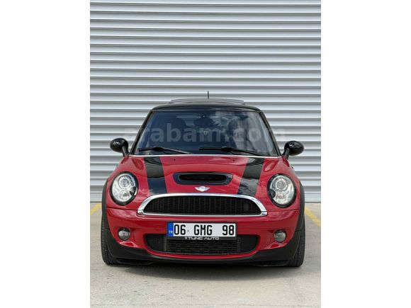 **DEĞİŞENSİZ 2010 MODEL COOPER-S**
