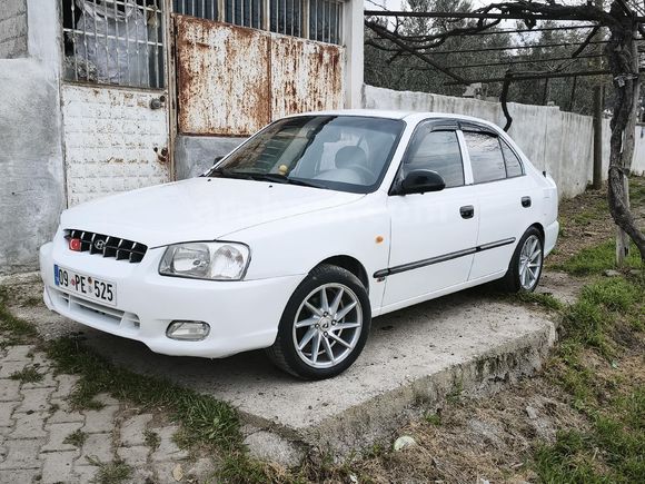 Sahibinden Hyundai Accent 1.3 LX 2003 Model