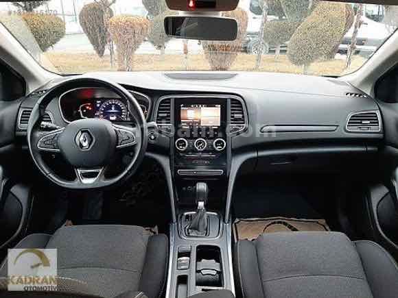 Sahibinden Renault Megane 1.3 TCe Touch 2024 Model 