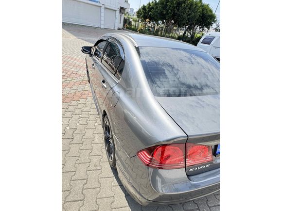 Sahibinden Honda Civic 1.6i VTEC Premium 2009 Model 