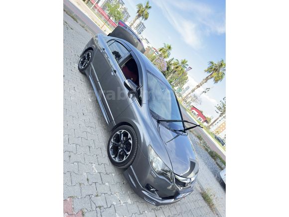 Sahibinden Honda Civic 1.6i VTEC Premium 2009 Model 