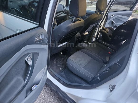 Sahibinden Ford C-Max 1.6 TDCi Titanium 2012 Model