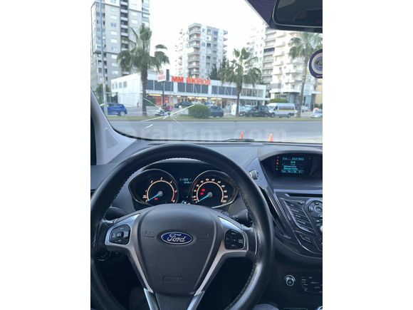 Sahibinden Ford Tourneo Courier 1.6 TDCi Titanium Plus 2017 Model 