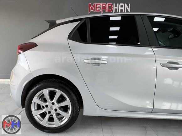 HATASIZ BOYASIZ 2023 CORSA 1.2 TURBO EDİTİON SERVİS BAKIMLI