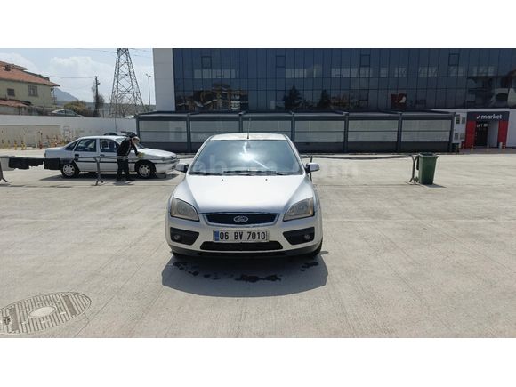 Sahibinden Ford Focus 1.6 TDCi Ghia 2007 Model