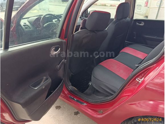 AZ YAKITLI MOTOR YÜRÜYEN MÜKEMMEL