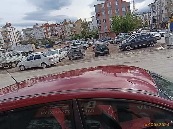 AZ YAKITLI MOTOR YÜRÜYEN MÜKEMMEL