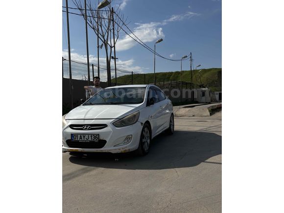 Sahibinden Hyundai Accent Blue 1.4 D-CVVT Mode 2016 Model 