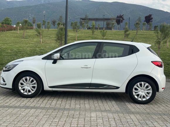 Sahibinden Renault Clio 0.9 TCe Joy 2020 Model  