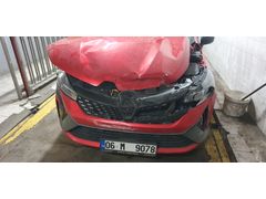 Sahibinden Renault Clio 1.0 TCe Techno Esprit Alpine 2024 Model