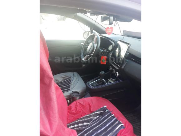 Sahibinden Renault Clio 1.0 TCe Techno Esprit Alpine 2024 Model