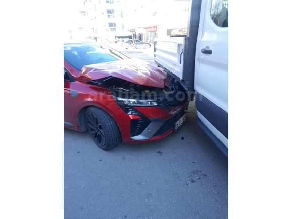Sahibinden Renault Clio 1.0 TCe Techno Esprit Alpine 2024 Model