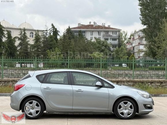 LEYLAK'TAN 2013 OPEL ASTRA 1.3 CDTI EDİTION DEĞİŞENSİZ