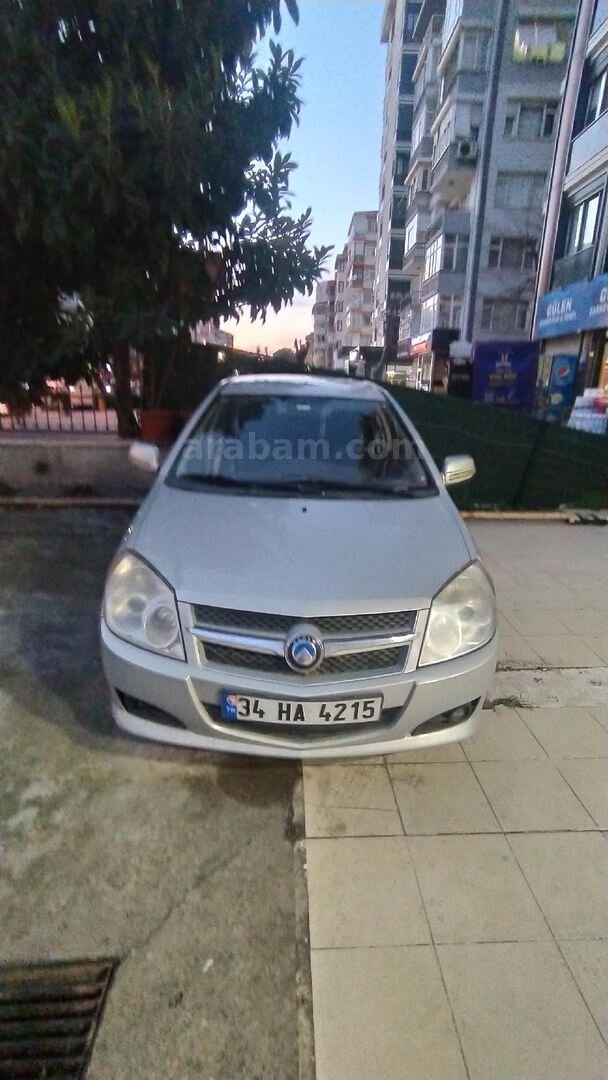 Sahibinden Geely Familia 1.5 Comfort 2010 Model İstanbul 188.000 km Gri 3