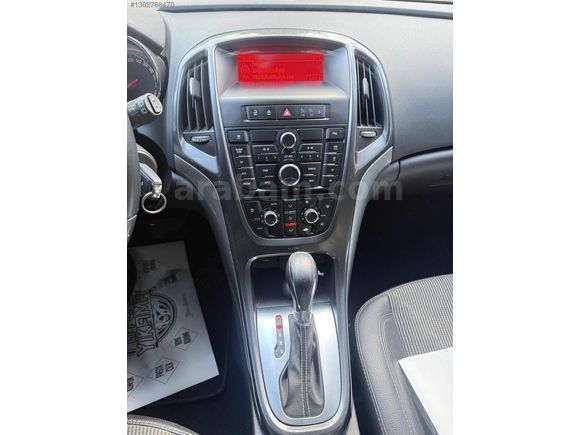 ŞİMŞEK AUTO'DAN 2013 OPEL ASTRA 1.4 T COSMO OTOMATİK KM 105 BİN