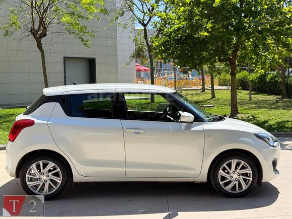 **K.K 12 AY TAKSİT İMKANI** TEKBAŞ ANTALYA 'DAN SUZUKİ SWİFT