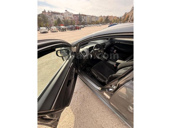 Sahibinden Honda Civic 1.6i VTEC Elegance 2011 Model