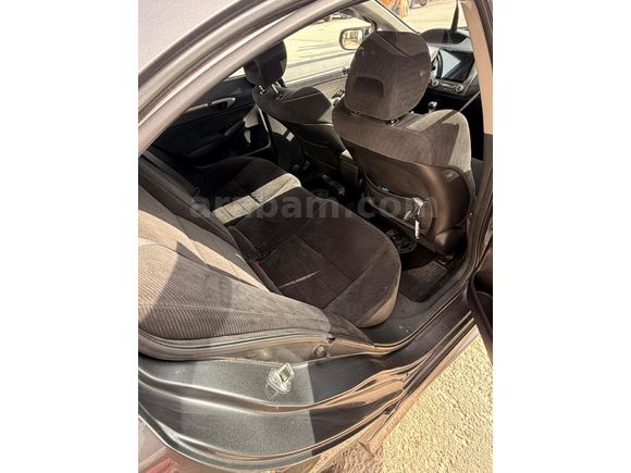 Sahibinden Honda Civic 1.6i VTEC Elegance 2011 Model