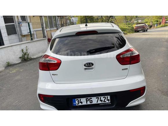 2015 KİA RİO 1.4 CRDİ COMFORT 253000 KM