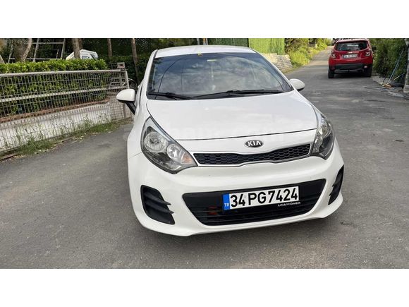 2015 KİA RİO 1.4 CRDİ COMFORT 253000 KM