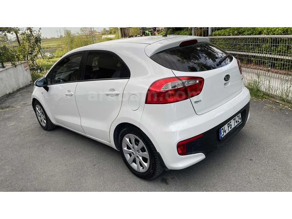 2015 KİA RİO 1.4 CRDİ COMFORT 253000 KM