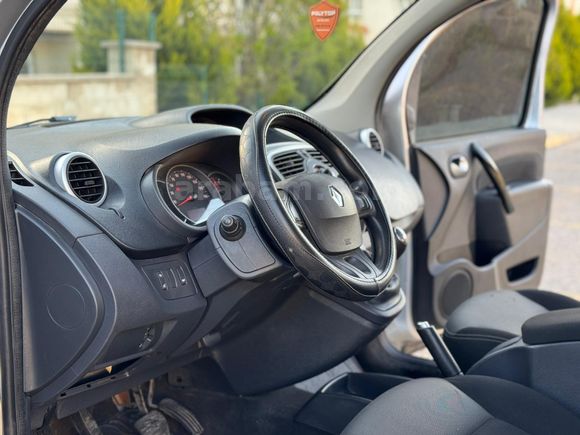 Sahibinden Renault Kangoo 1.5 dCi Touch 2017 Model