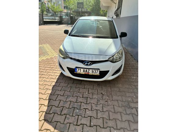 Öğretmenden değişensiz Hyundai i20 1.2 D-CVVT Jump 2013 Model 