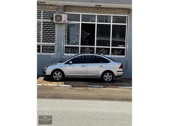 İNCİRLİK AUTO'DAN FULL BAKIMLI FORD FOCUS