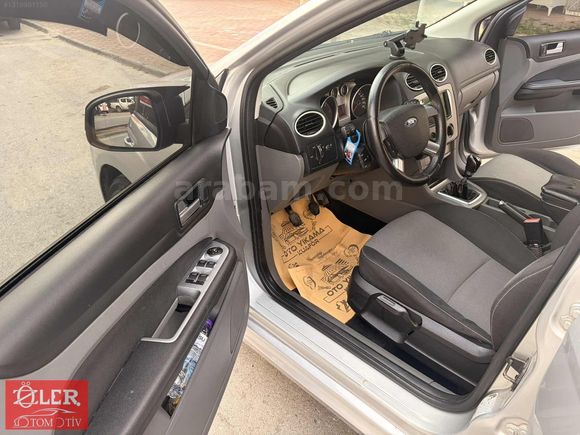 2011 FOCUS COLLECTİIN 110luk HATASIZ HASAR KAYITSIZ EKSPERLİ