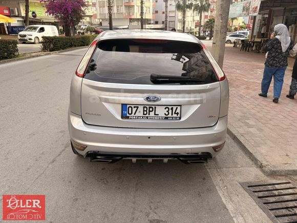 2011 FOCUS COLLECTİIN 110luk HATASIZ HASAR KAYITSIZ EKSPERLİ