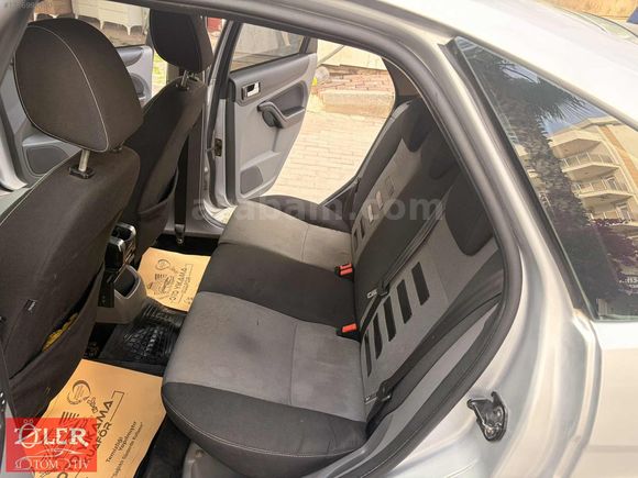 2011 FOCUS COLLECTİIN 110luk HATASIZ HASAR KAYITSIZ EKSPERLİ