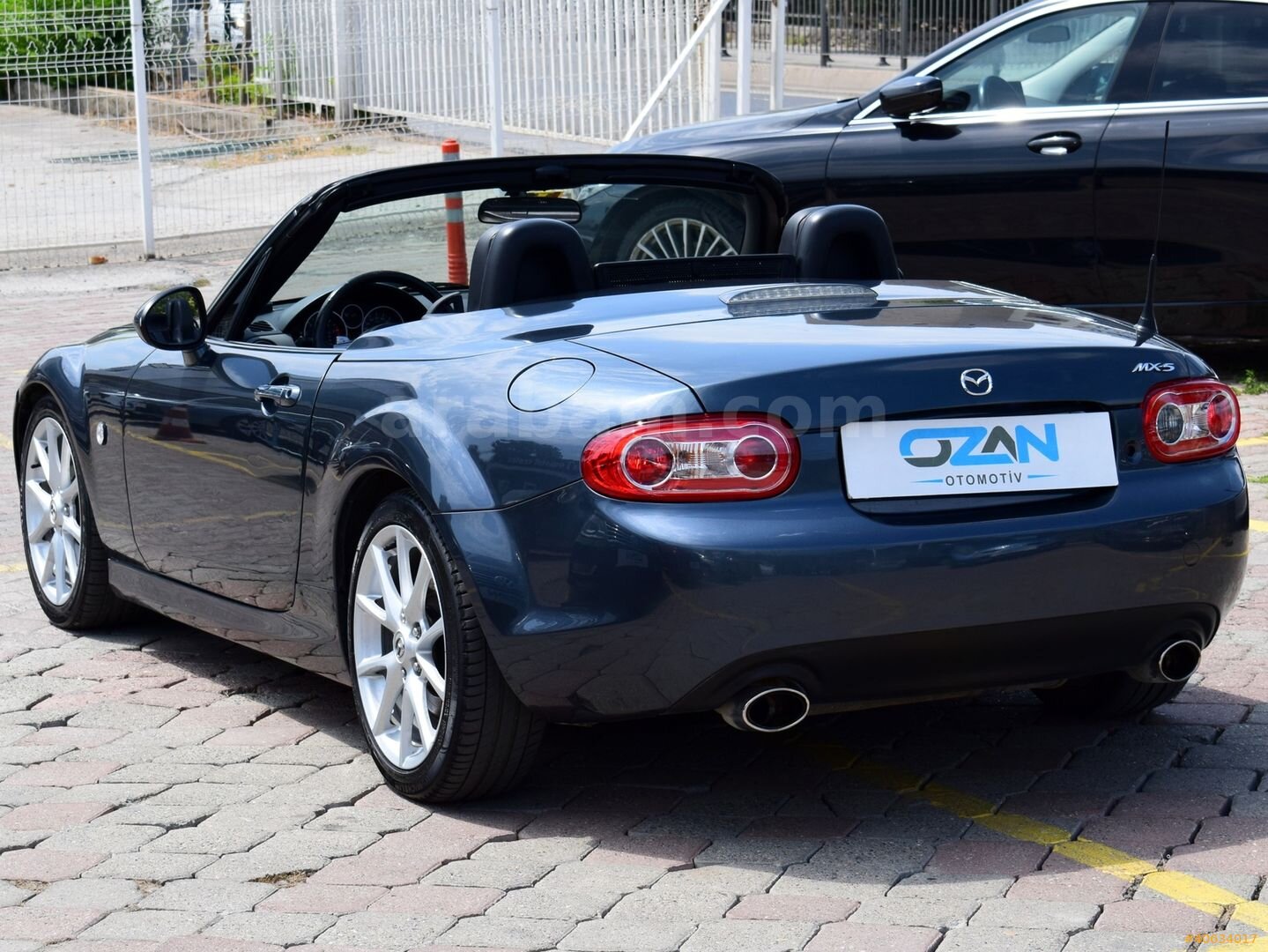 Galeriden Mazda MX MX-5 2.0 2012 Model İstanbul 123.000 km Füme 4