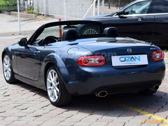 MAZDA OZAN'DAN 123 BİNDE OTOMATİK 2012 MAZDA MX-5 2.0 HARD TOP