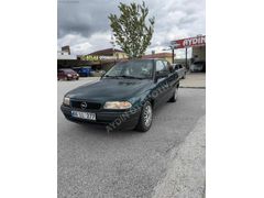 1998 MODEL OPEL ASTRA 1.6 GL