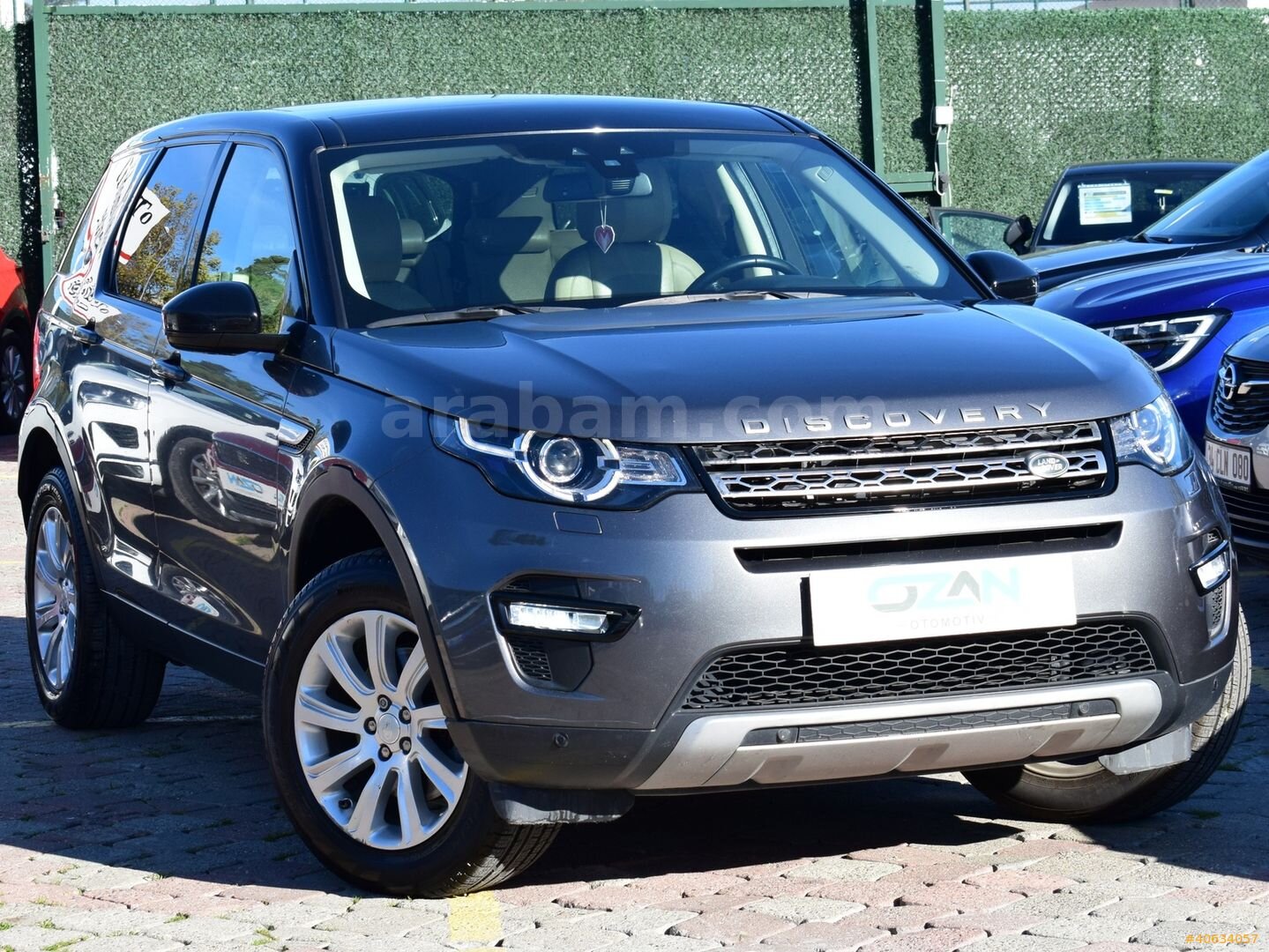 Galeriden Land Rover Discovery Sport 2.0 TD4 HSE 2016 Model İstanbul 174.000 km Füme 7