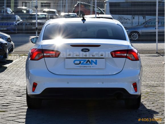 MAZDA OZAN'DAN 223 BİNDE %20KDV DİZEL OTOMATİK 2021 FOCUS TRENDX