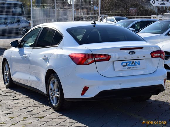 MAZDA OZAN'DAN 223 BİNDE %20KDV DİZEL OTOMATİK 2021 FOCUS TRENDX