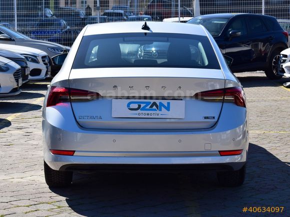 MAZDA OZAN'DAN 43.000 KMDE 2022 SKODA OCTAVIA 1.5 E-TEC ELITE
