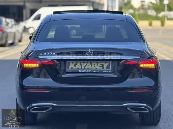 2022 MERCEDES E200D EXCLUSİVE CAM TAVAN-VAKUM-HAFIZA-ISITMA